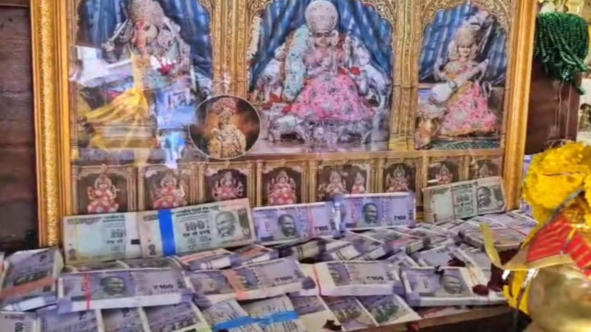 Ratlam News: Mahalaxmi temple will shine with currency notes and jewellery worth Rs 2 crore for five days