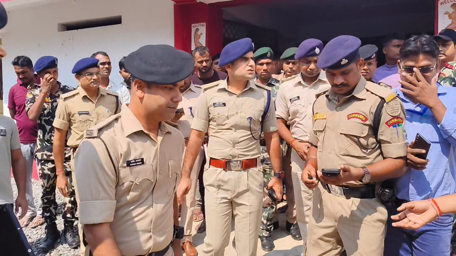 मौके पर पहुंची पुलिस