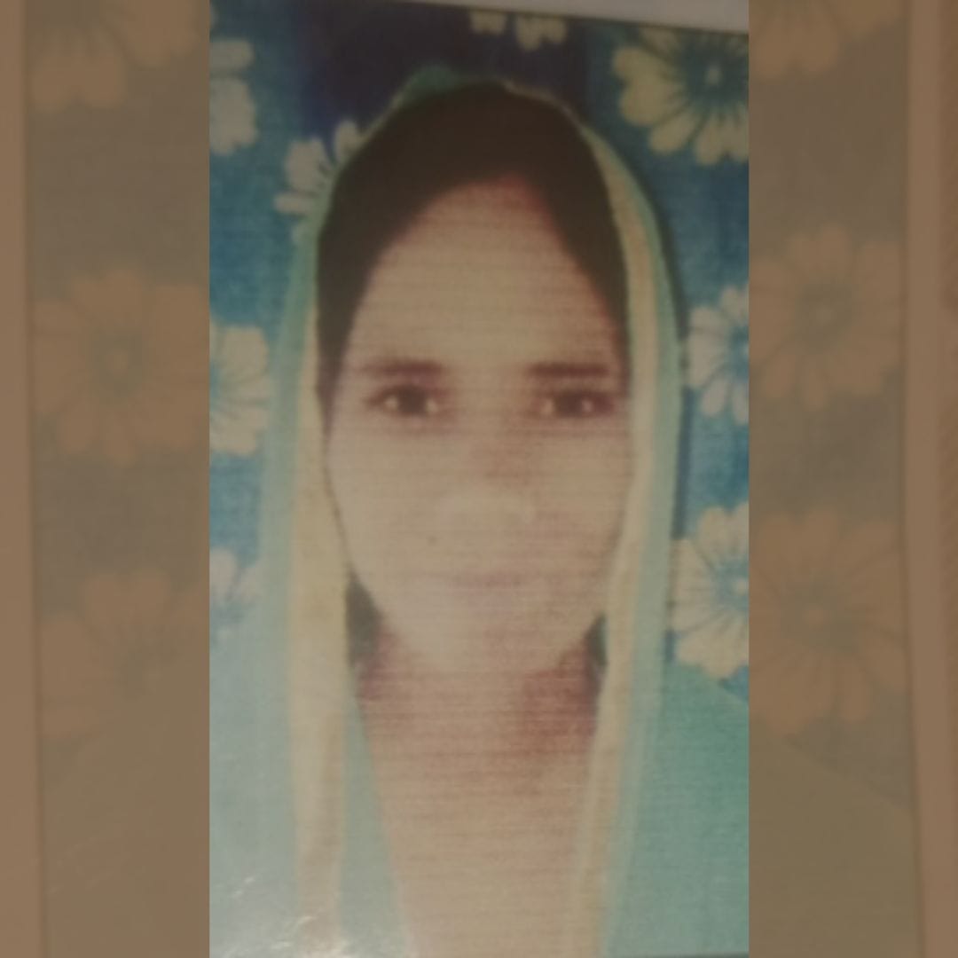 Woman found hanging from tree after dispute with husband in Bijnor, family alleges murder
