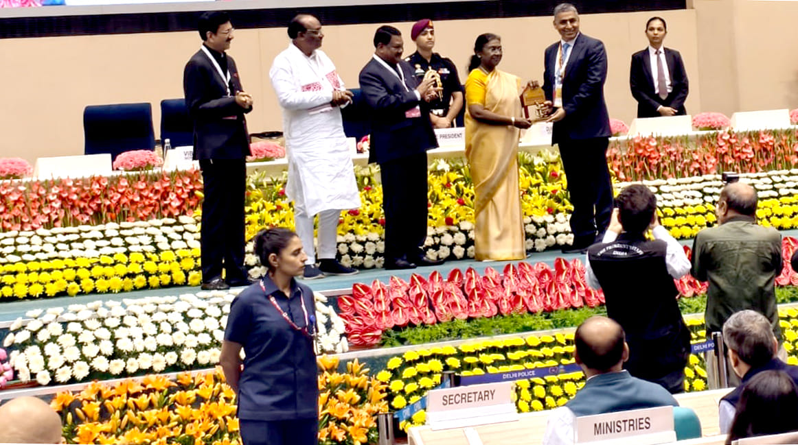 MP News: MP performed excellently in the country in the 'Adi Karmayogi Abhiyan', honored by the President