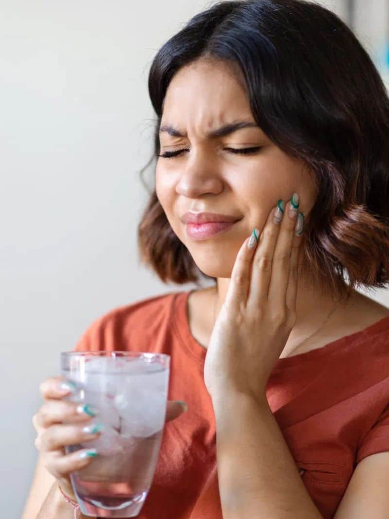 दांतों में सेंसिटिवीटी