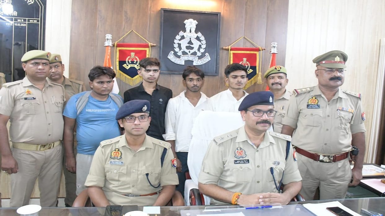 Abhishek murder case solved four accused arrested in Bareilly