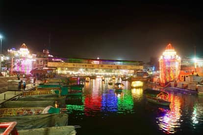 More than eight lakh devotees reached Chitrakoot on the first day of Deepotsav; today CM