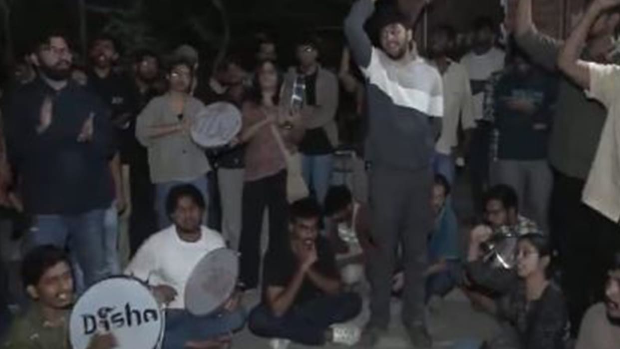 JNU teachers' body condemns police brutality against students, administration's inaction