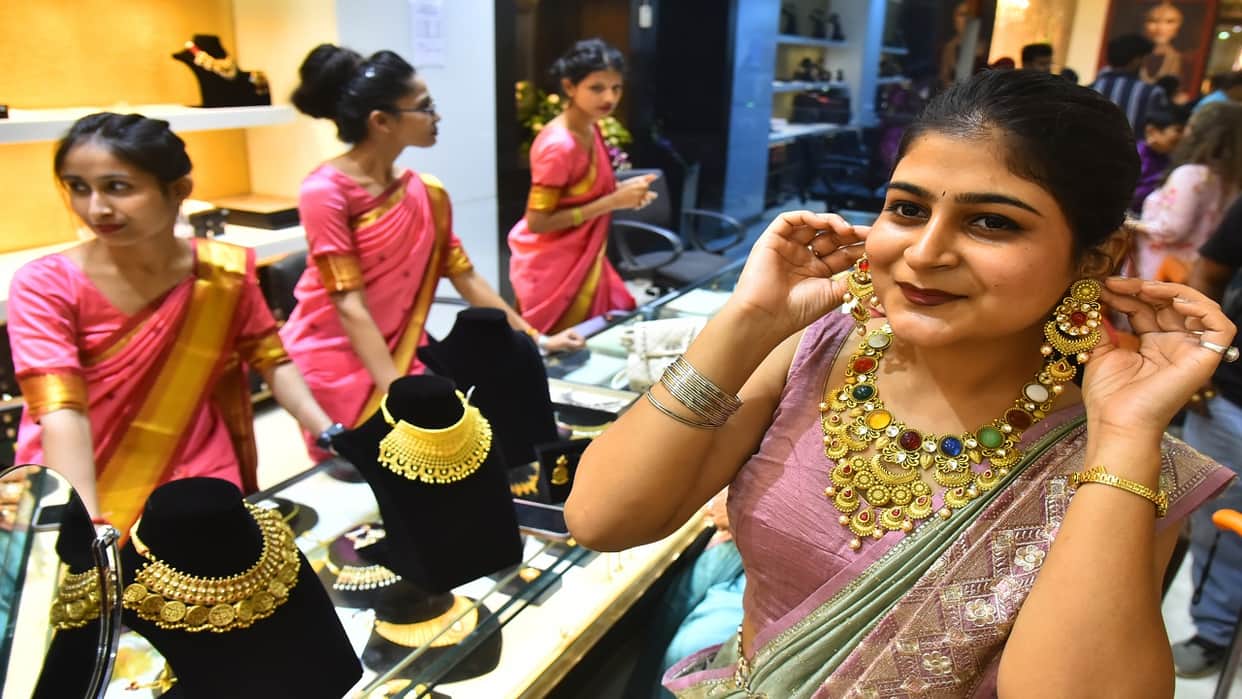 boom in the market on Dhanteras in Bareilly