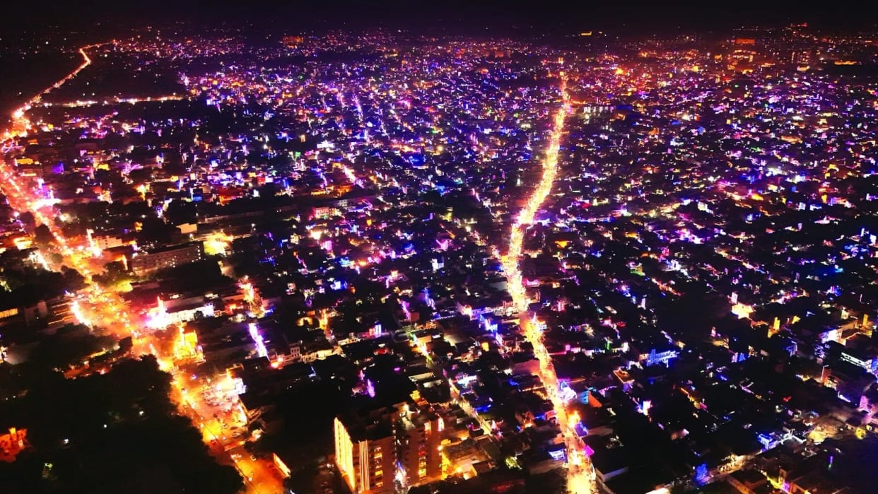 Bareilly was abuzz with joy as the city lit up with colourful lights on Diwali
