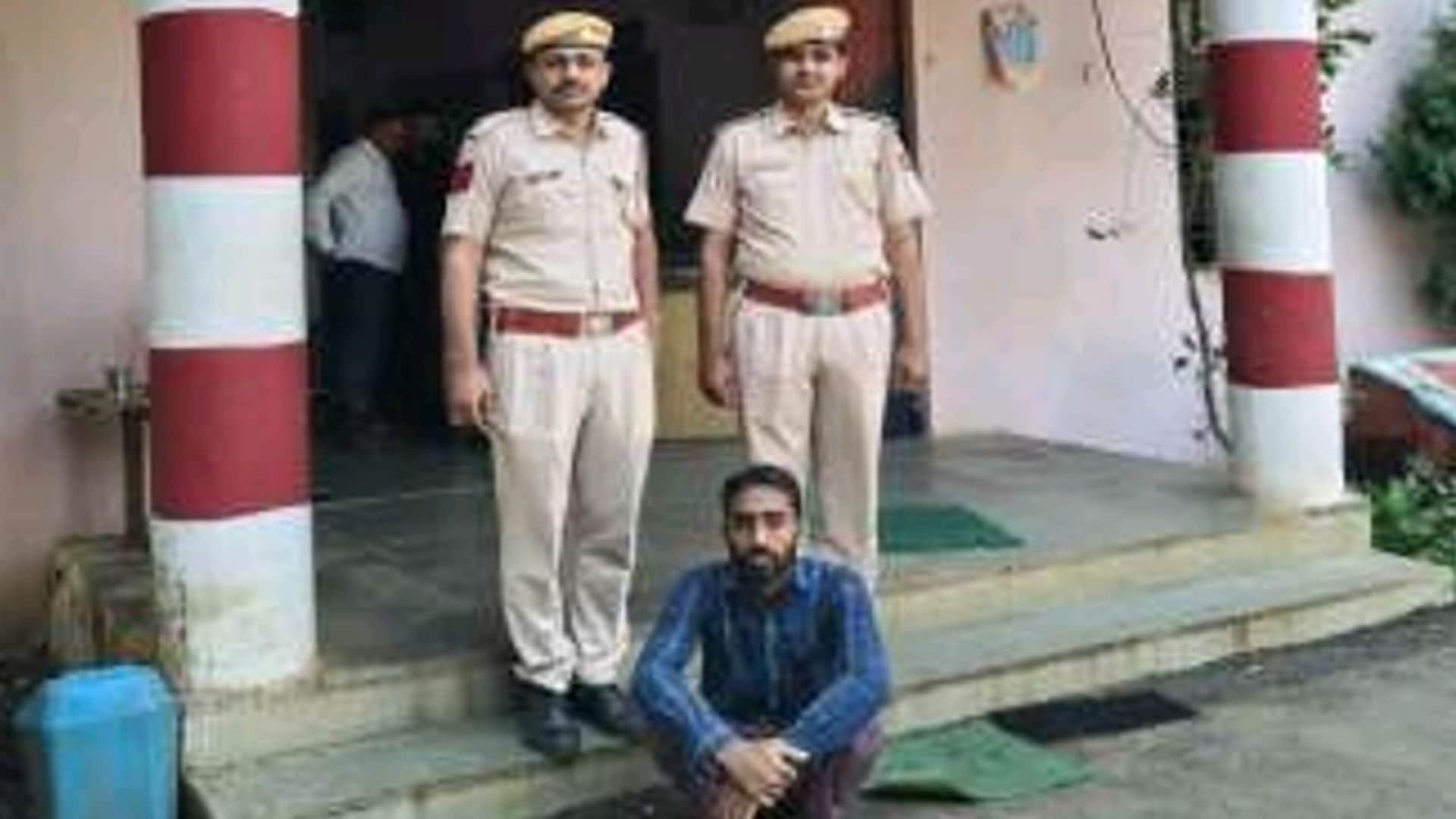 पुलिस की गिरफ्त में आरोपी एमडी तस्कर