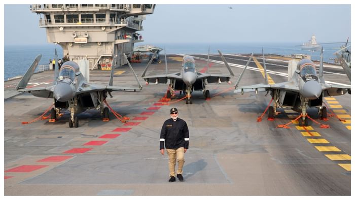 PM Modi diwali celebration with indian navy on ins vikrant on coast of goa photos with mig29