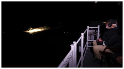 PM Modi diwali celebration with indian navy on ins vikrant on coast of goa photos with mig29