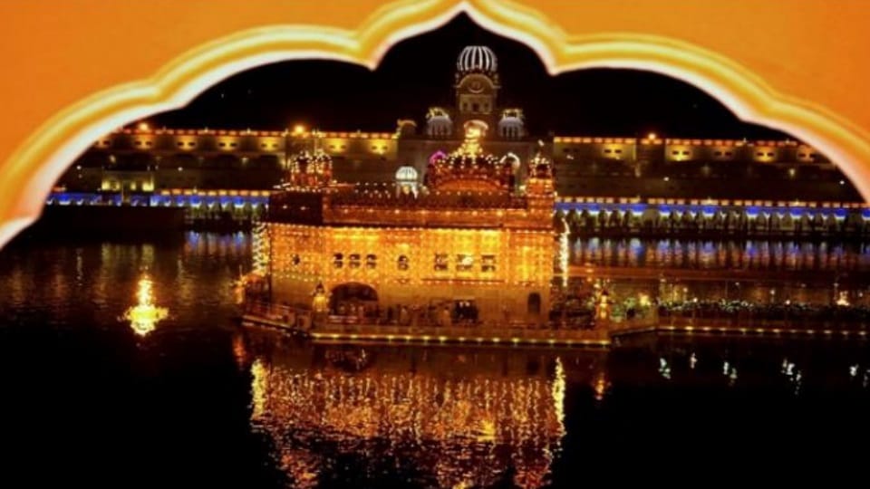 Diwali of Amritsar is unique