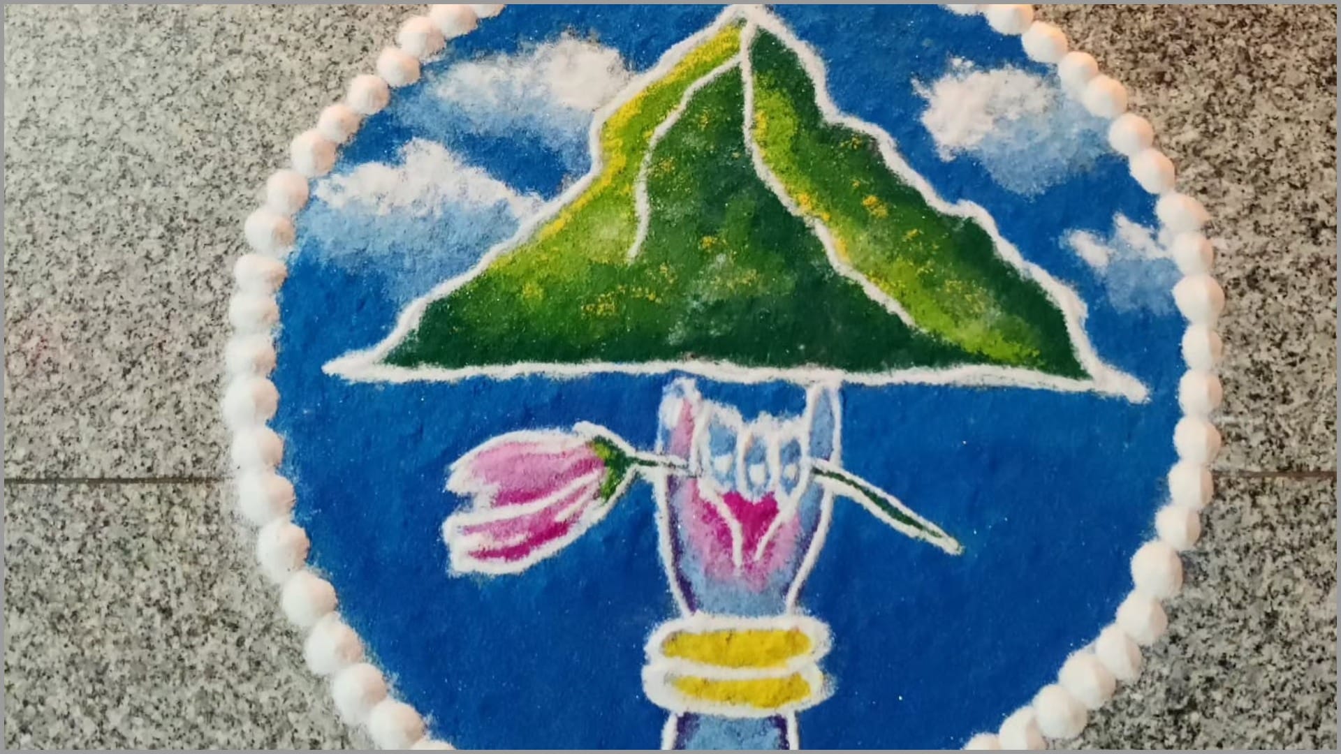 Govardhan Puja 2025 Special Beautiful Rangoli Design to Brighten up celebrations