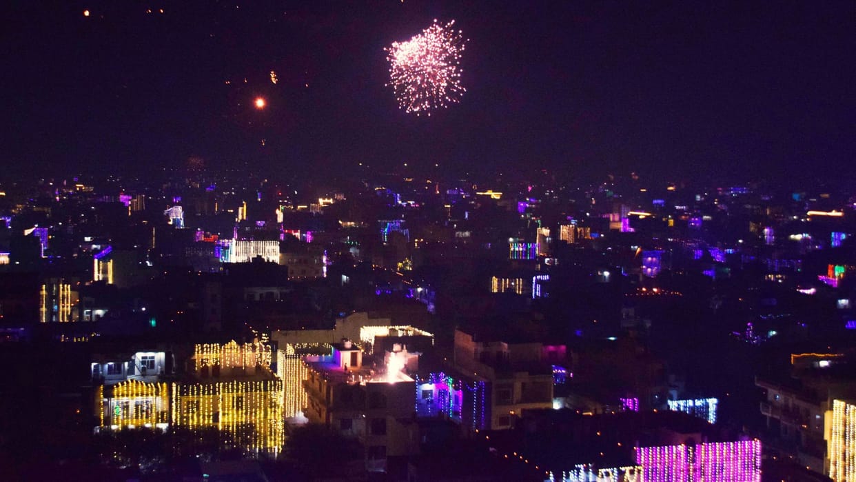 Diwali Lord Rama welcomed to city of Shiva in varanasi lamps lit in every home Goddess Lakshmi worshipped