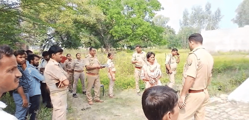 Son kills mother by hitting her with a grinding stone in Gonda.