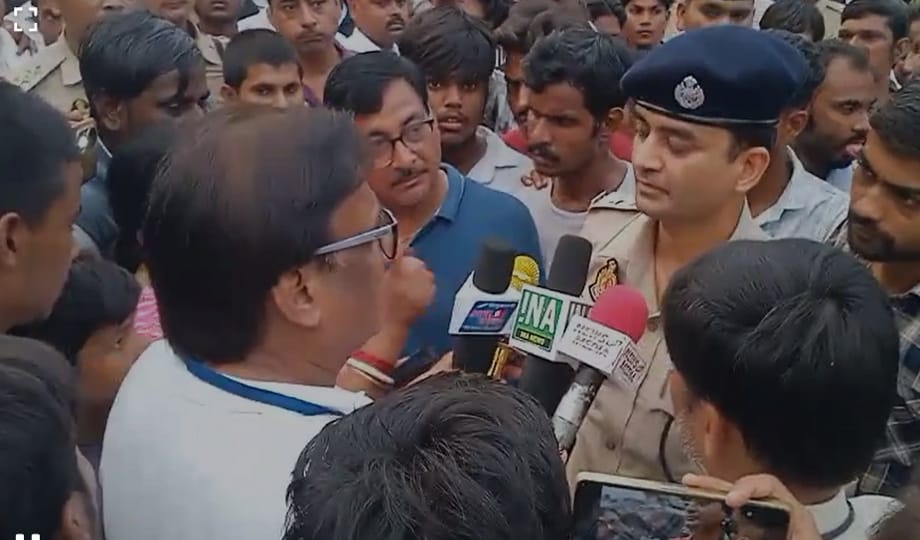 Outpost in-charge suspended in the murder case of a roadways driver, DCP took action for negligence.