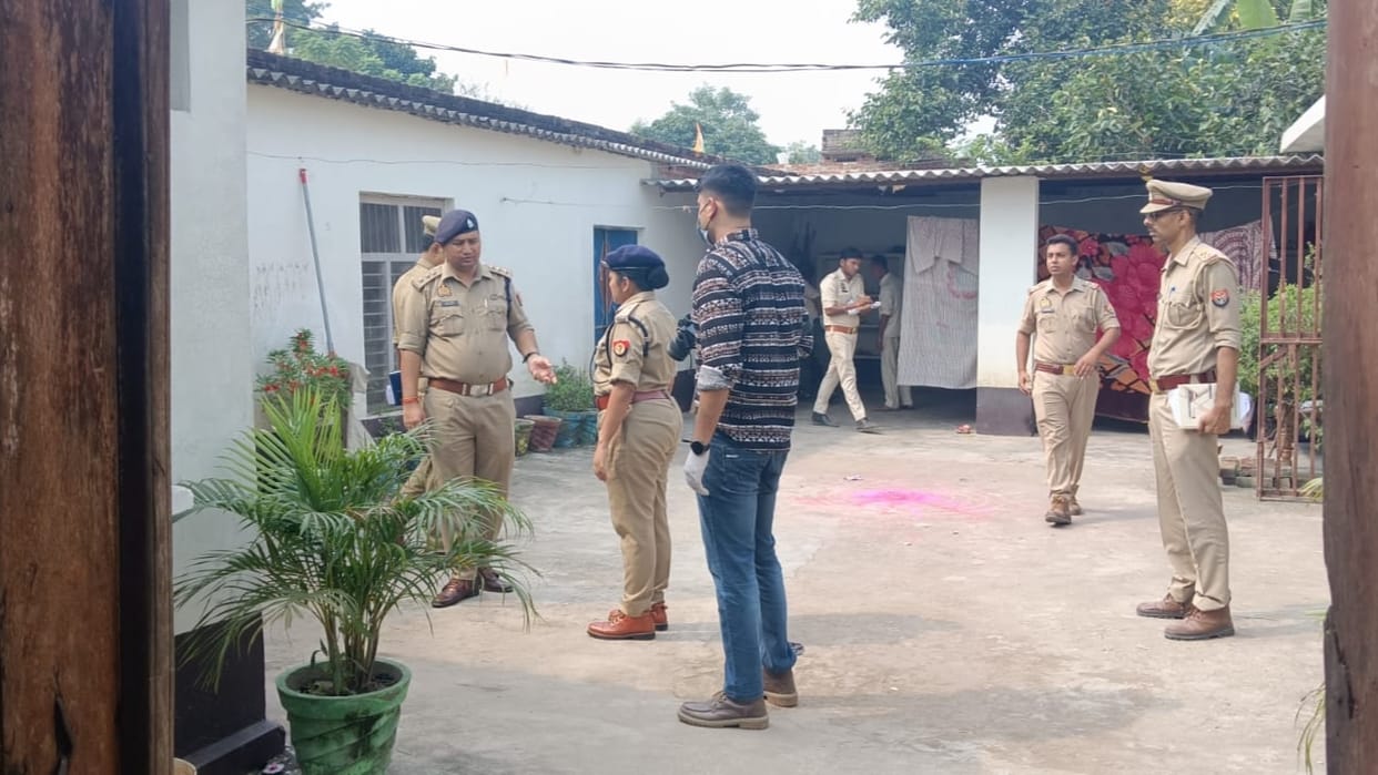 Woman gave pesticide to son and drank it herself both died in Shahjahanpur