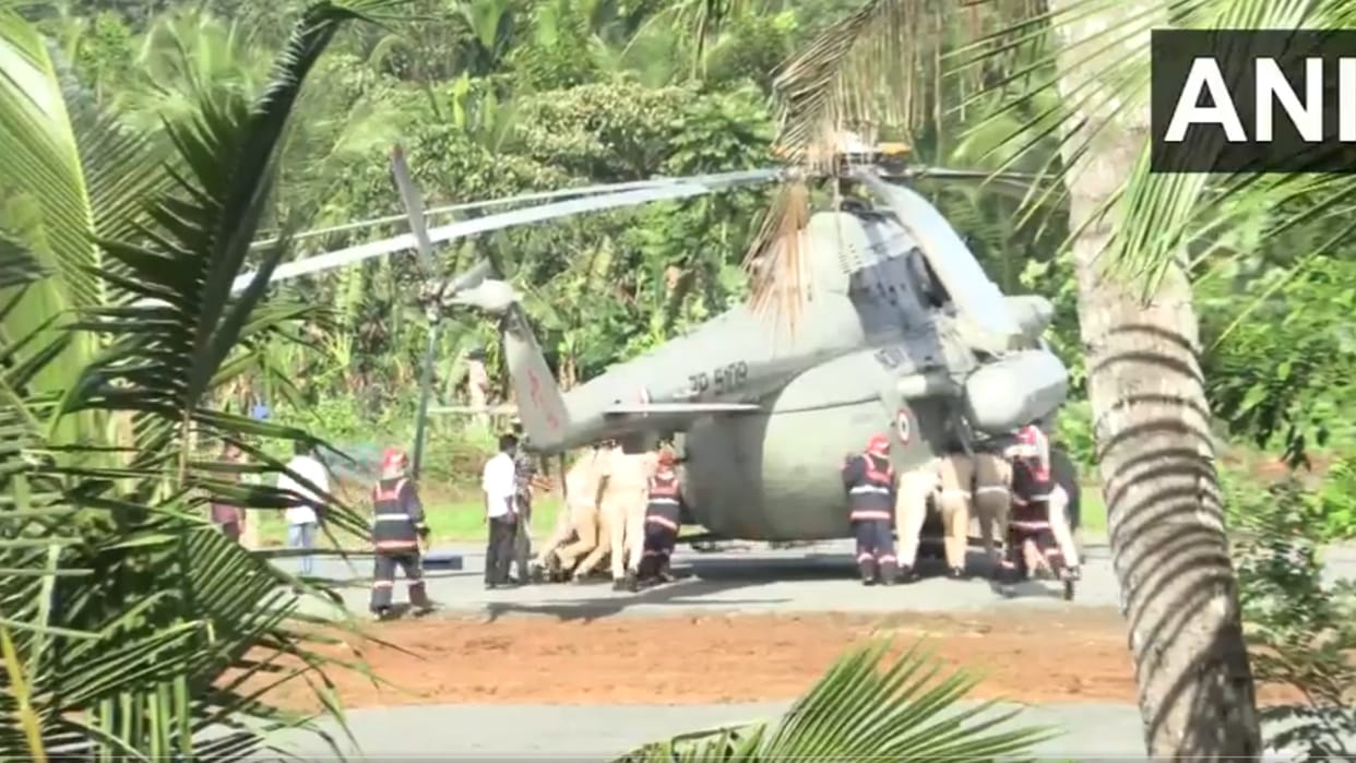 President Droupadi Murmu helicopter wheels sink into newly concreted landing pad kerala