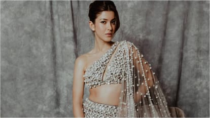 Shanaya Kapoor Says I Always Goes Through The Comments Section It Can Hurt You Sometimes
