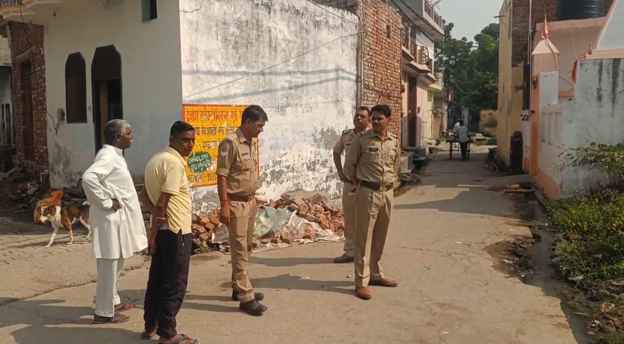 laborer dead body found in drain at kaserukheda in Meerut