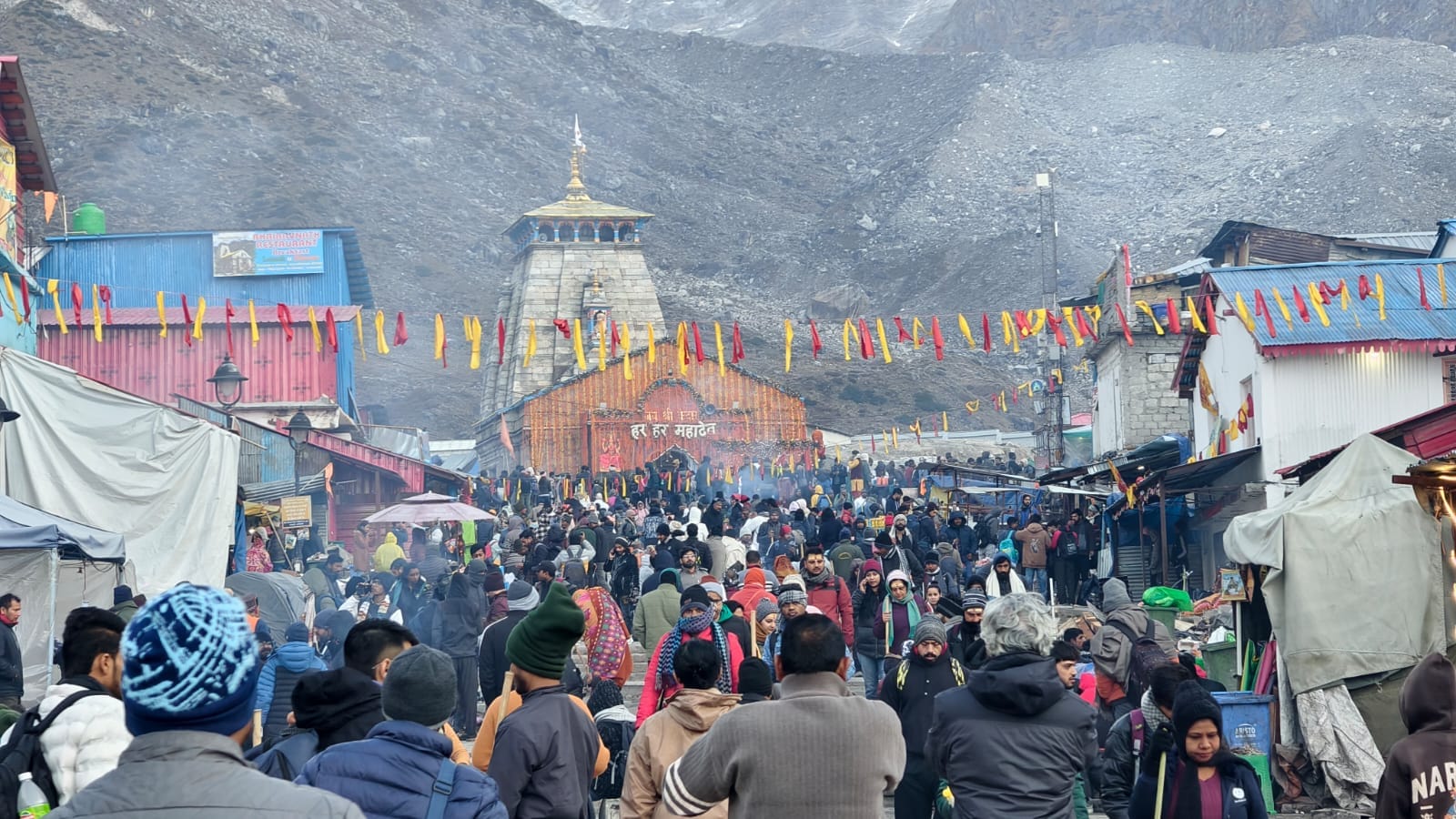 Kedarnath Temple doors closed Today Baba palanquin set off for winter sojourn picture