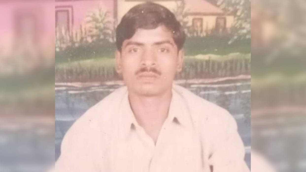 Varanasi News porter died after falling to floor after being electrocuted not murdered post-mortem confirmed