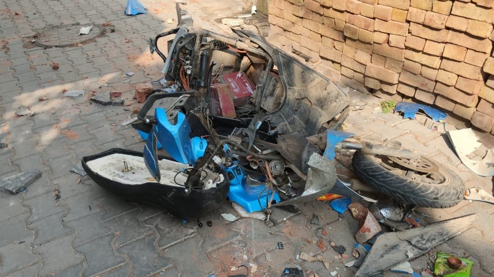 Abohar Armed men attack family injuring one destroy household items