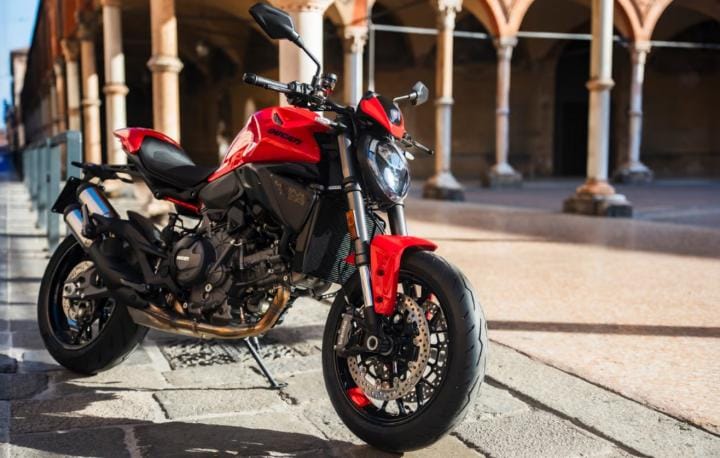 2026 Ducati Monster Naked Bike Debuts with 890cc V2 Engine Know Details