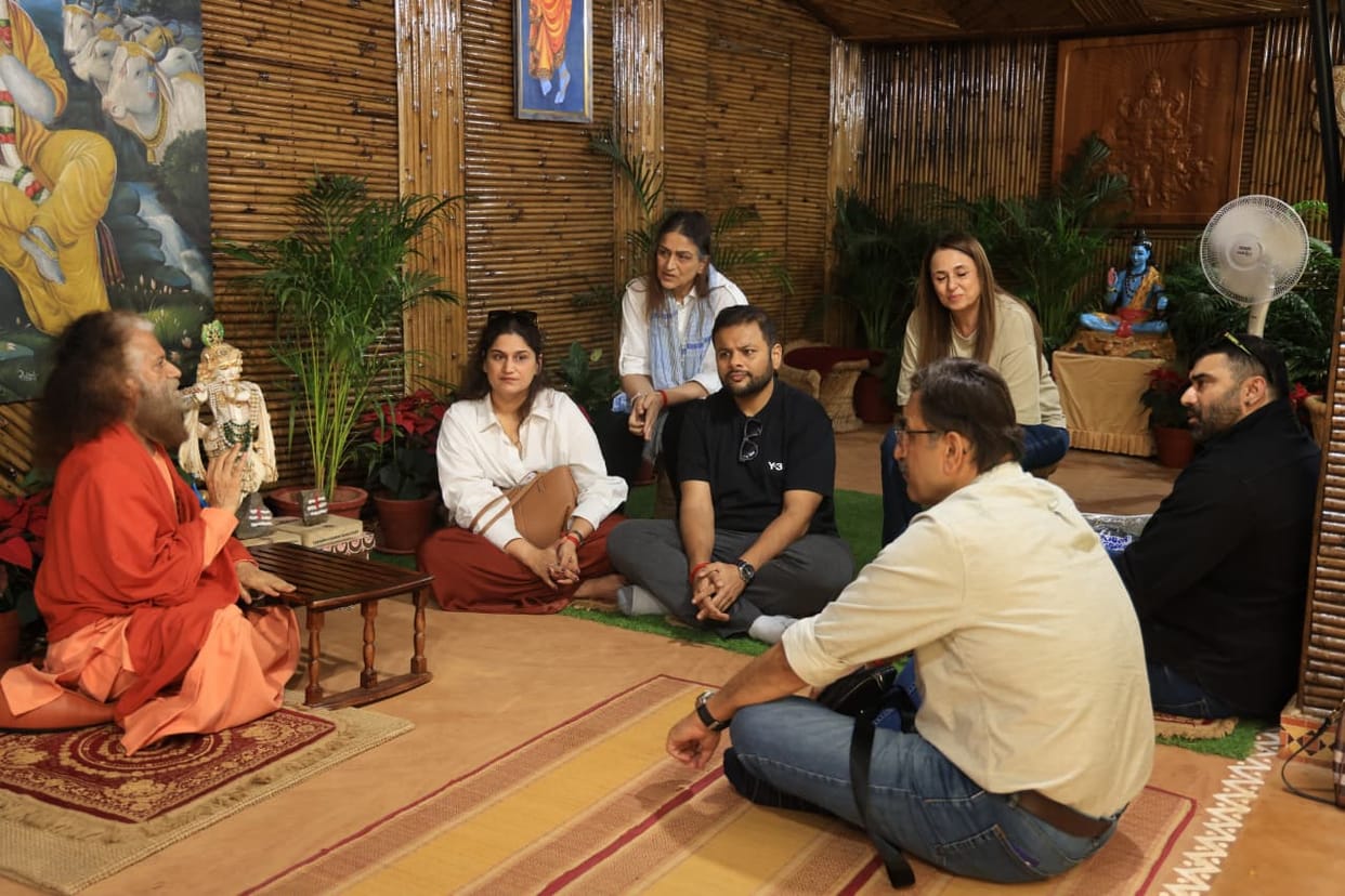 Son of late actor Pankaj Dheer reaches Rishikesh Parmarth Niketan, conducts Shanti Puja for peace of his soul