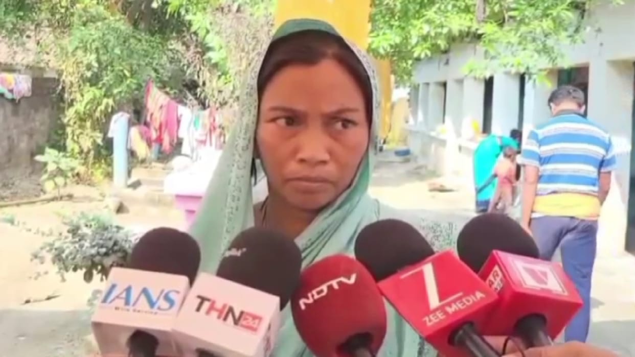After losing her husband, she also lost her son, now there is a dispute over her son's ashes in Raigarh