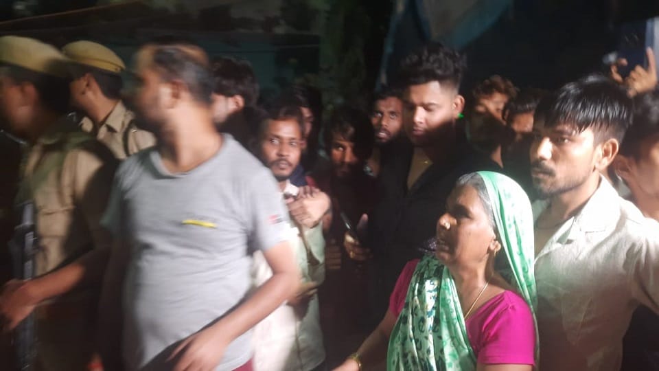 Speed Tragedy in Agra Five Dead High-Speed Car Mows Down seven  Wedding Turns Into Mourning