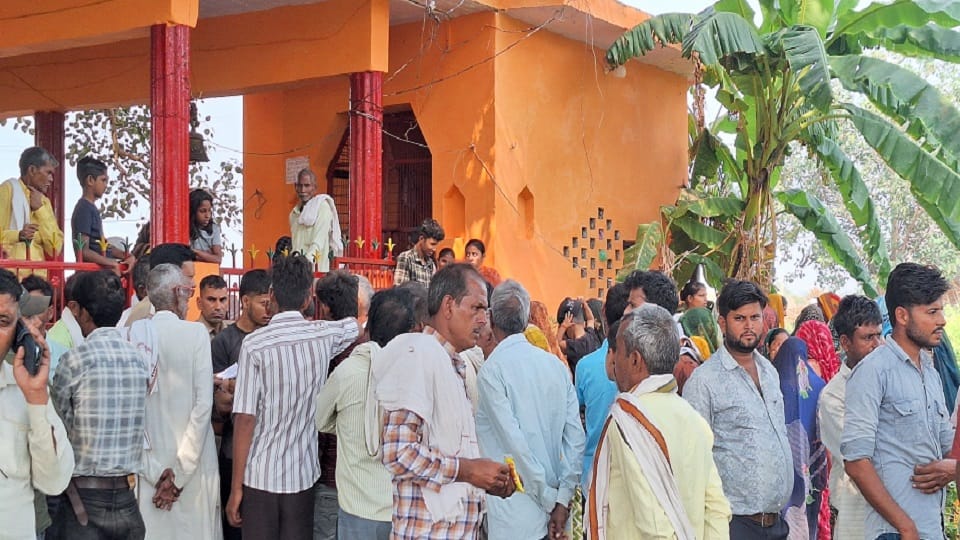 Woman dies after eating sweet at temple