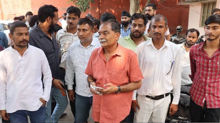 Journalist murdered in UP 18 knife blows intestines removed from stomach revealed in post-mortem