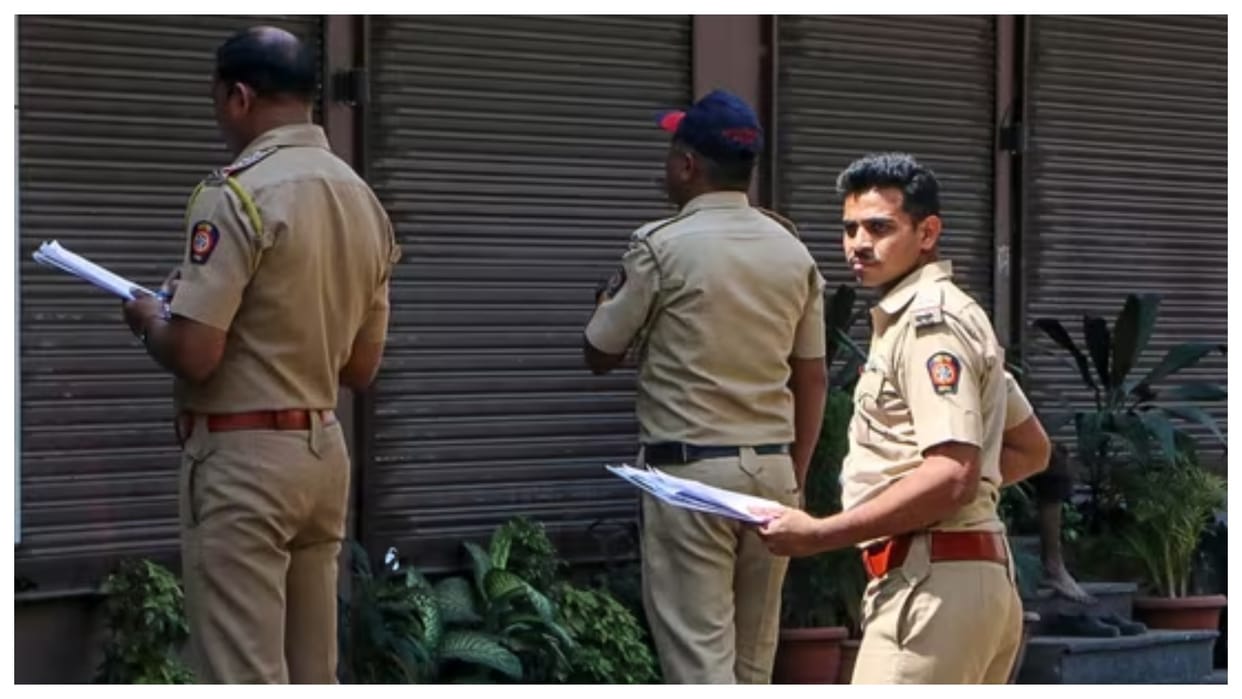 maharashtra Satara doctor suicide case Relatives demand capital punishment tmc question bjp silence