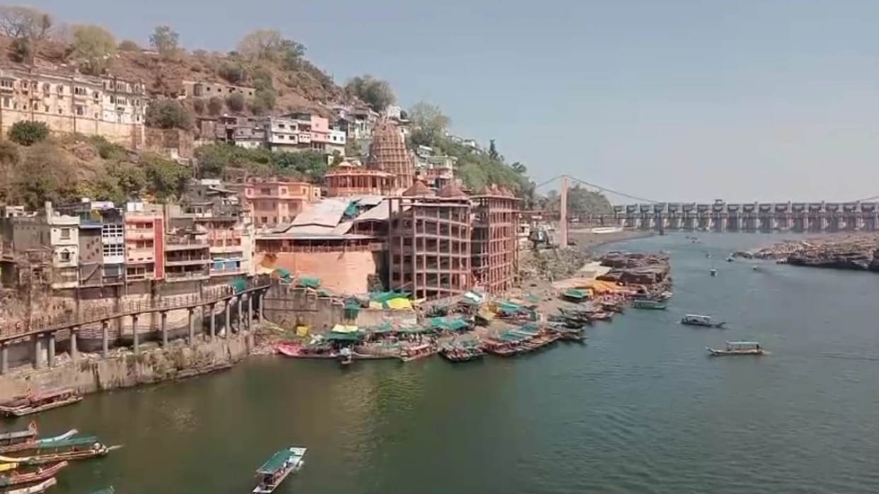 Omkareshwar News: More than one lakh devotees will visit Omkareshwar Jyotirlinga on New Year's Day.