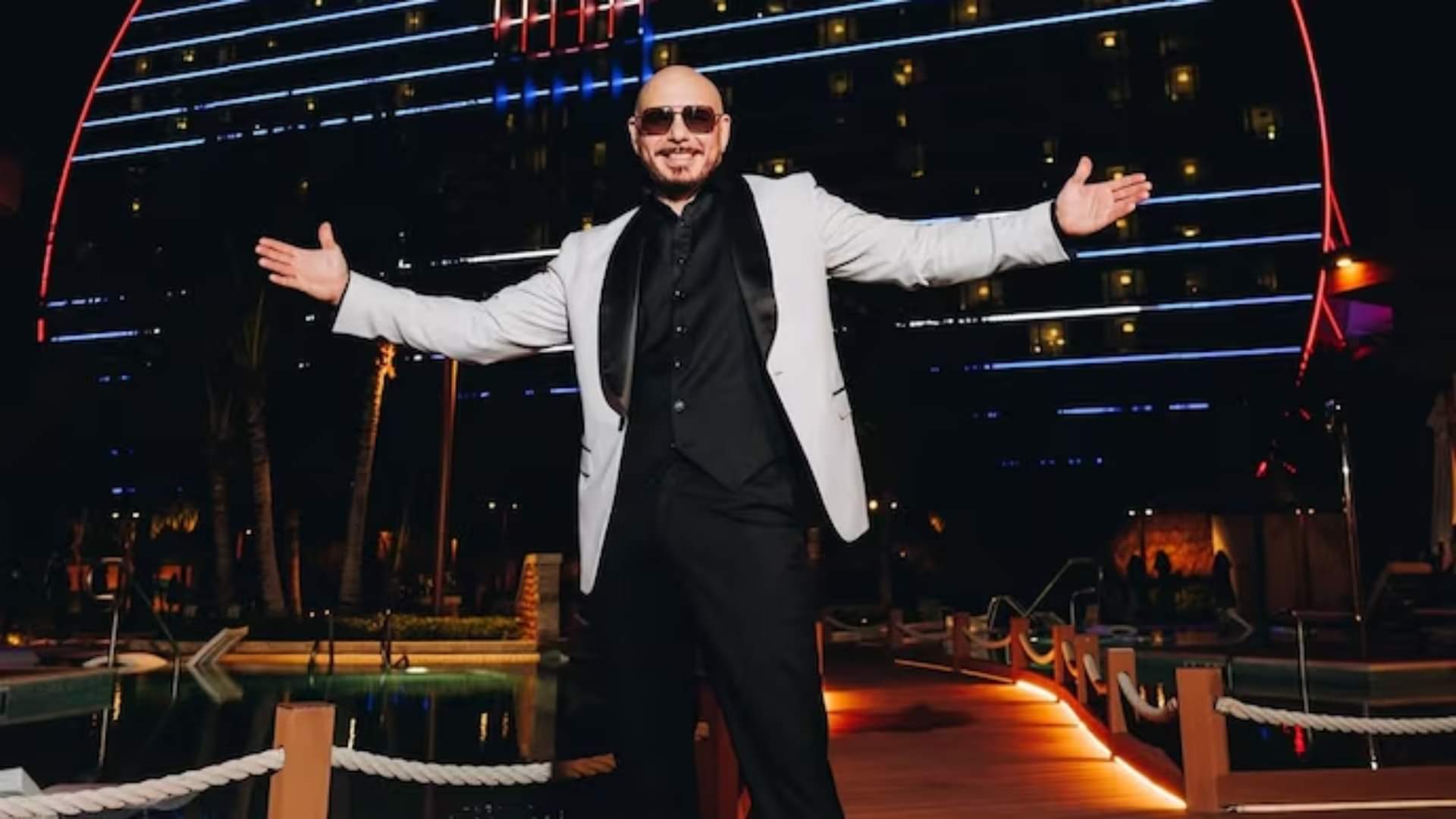 पिटबुल का भारत टूर