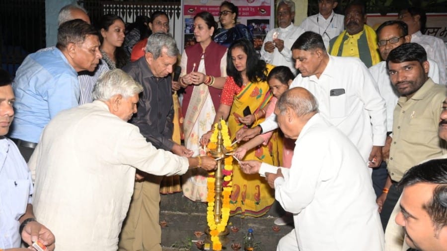 indore news Kanh River Abhyas Mandal Deep Mahotsav