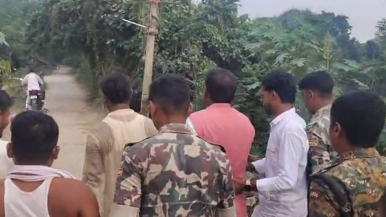 Bihar Election: Public anger against BJP MLA Ramchandra Prasad in Hayaghat.
