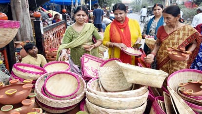 Dala Chhath: The grand festival of folk faith Chhath began with Nahay-Khaay, devotees performed Kharna