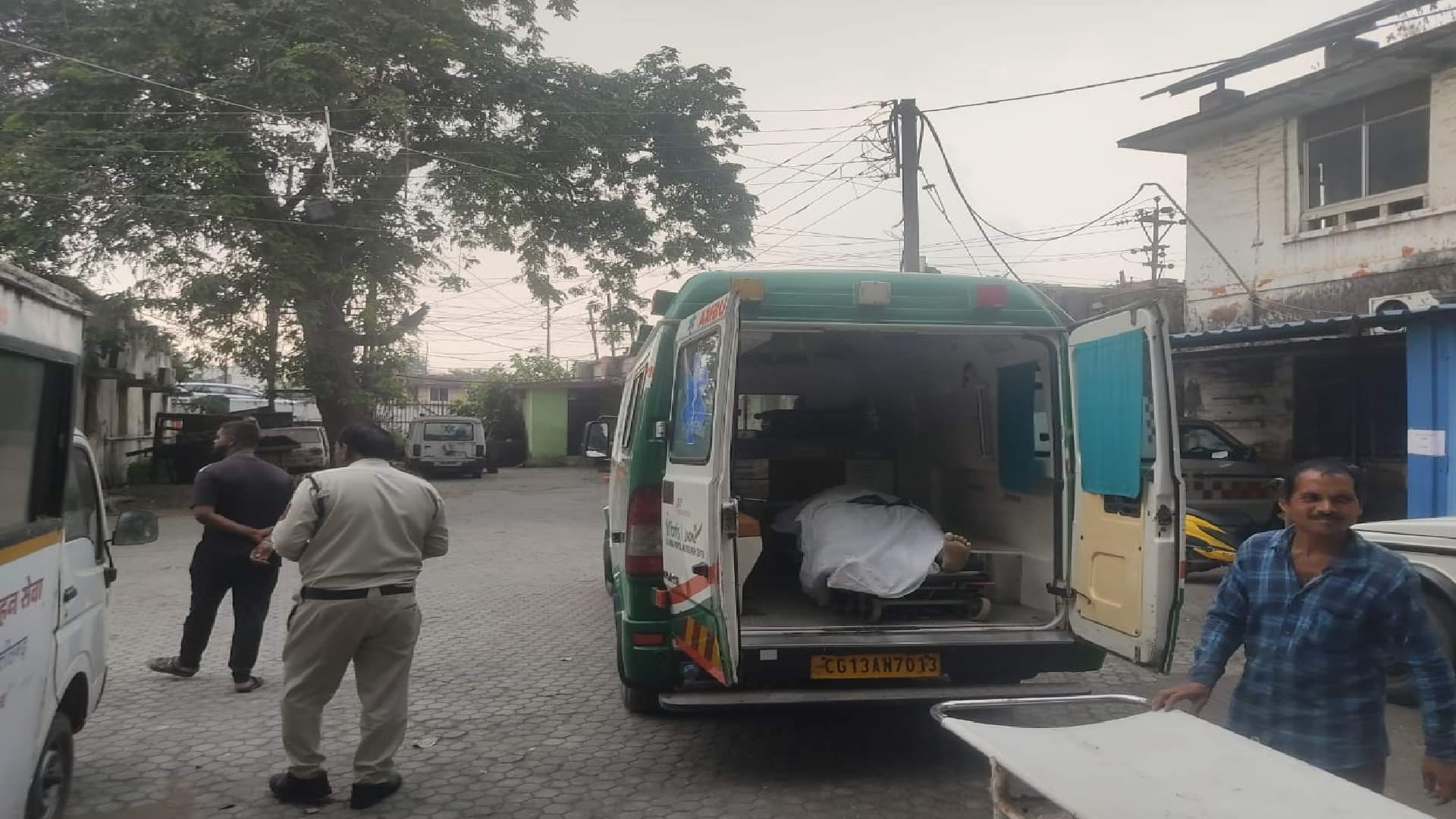 थ्री स्टार होटल में मिली गेल इंडिया कंपनी के जीएम की संदिग्ध लाश