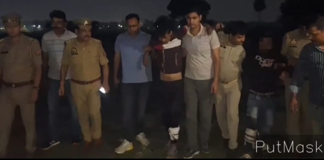Two accused of kidnapping child arrested in encounter