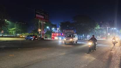 सौ फुटा तिराहा