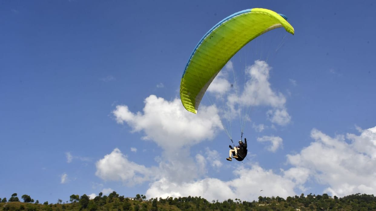 Paragliding Flying Festival in Junga hundreds of people gathered to witness the thrilling spectacle