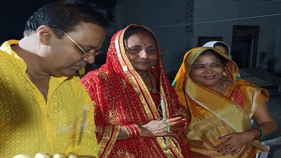 36 hours of waterless fast on the second day of Chhath festival