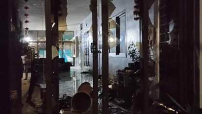 बिजनेसमैन के घर पर हमला