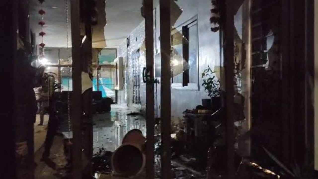 बिजनेसमैन के घर पर हमला