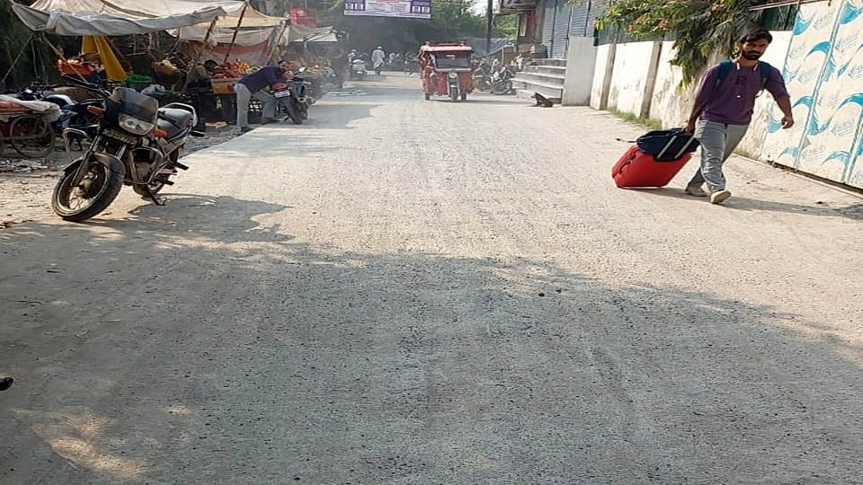 stones of the road under construction started falling apart
