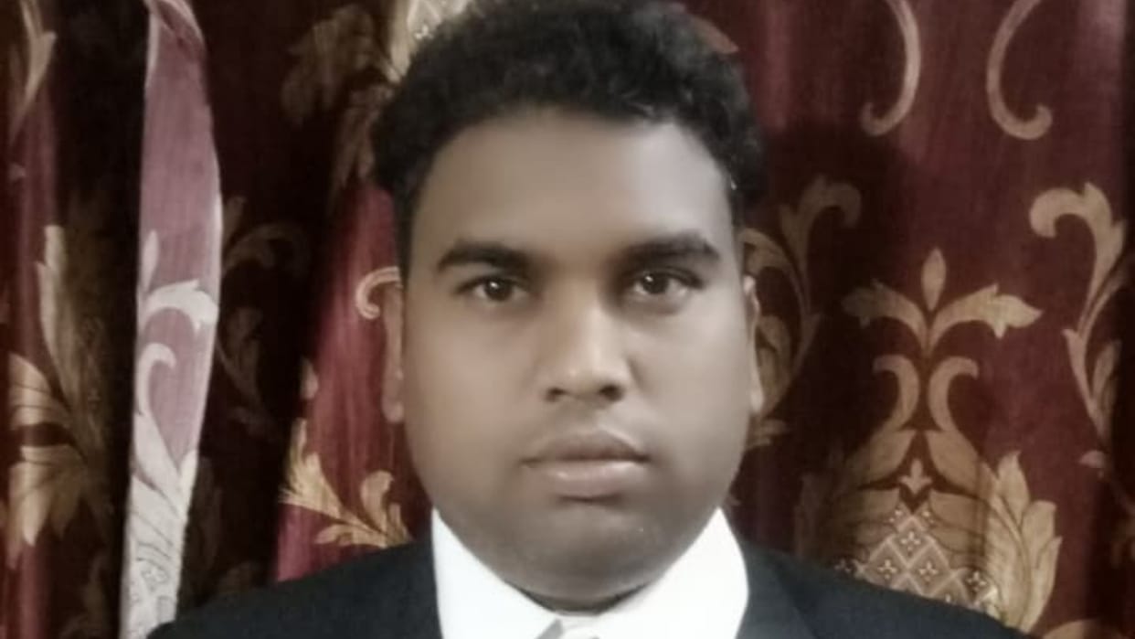 lawyer commits suicide by consuming poison after wife left two children and went with her lover in bareilly