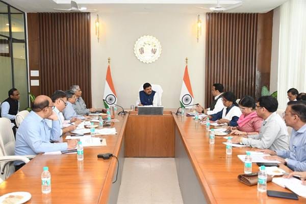 Birsa Munda's 150th birth anniversary: CM says make Tribal Pride Day grand, organize developmental celebrati