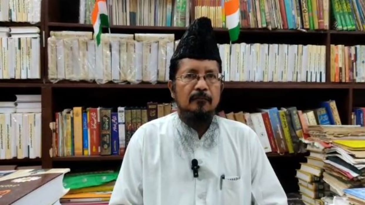 Maulana Shahabuddin Razvi supported the statement of SP MLA in Bareilly