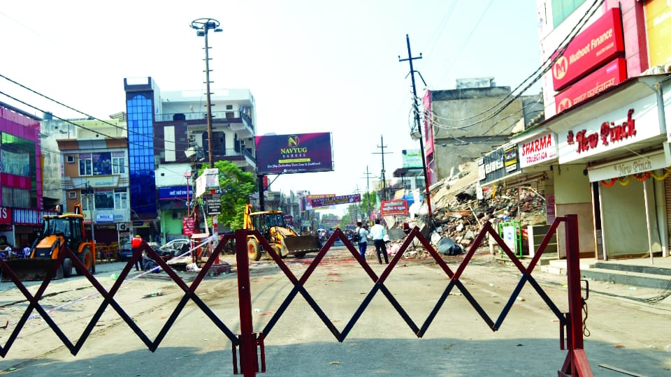 Meerut: 100 shopkeepers in trouble in Central Market, shops will be broken up to so many feet