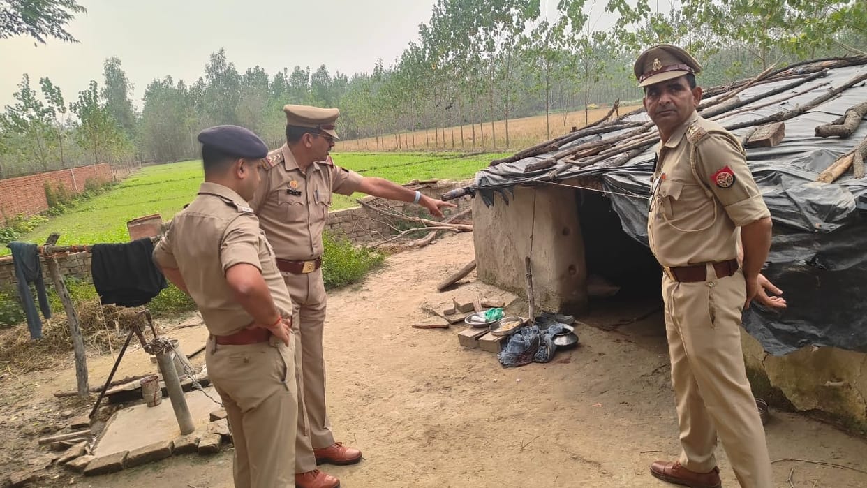 old woman found dead near a cot in a hut in Bareilly